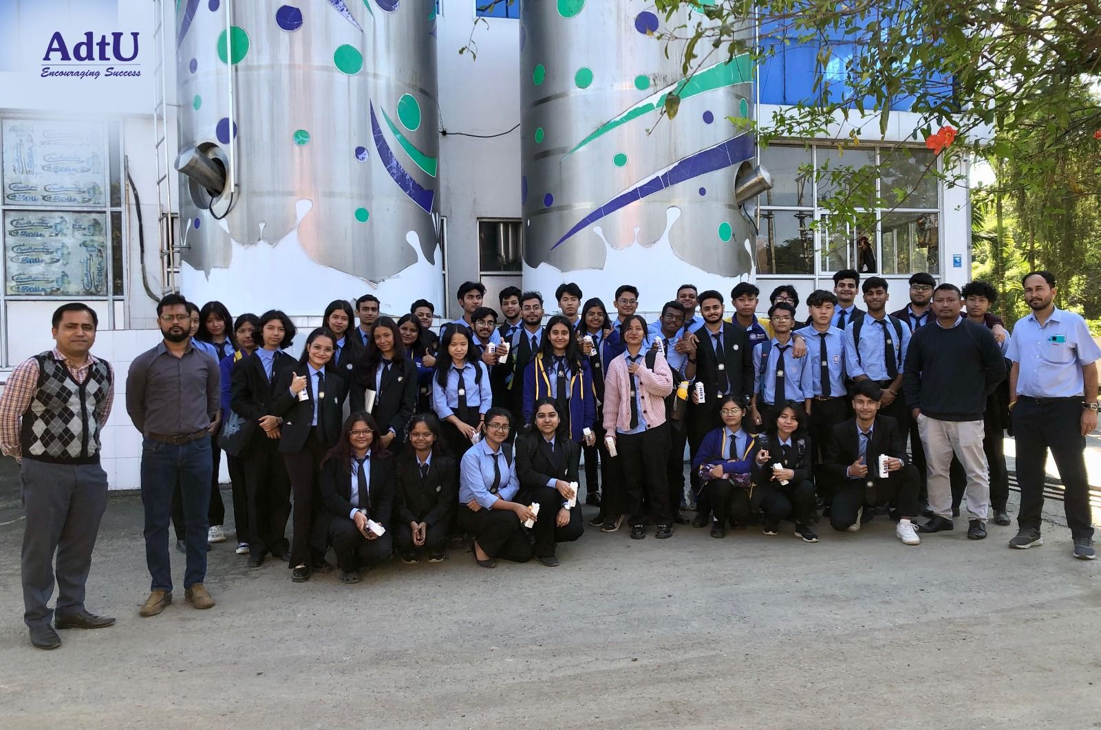 B.Sc. Biotechnology Students Visit Amul Dairy, Gai...