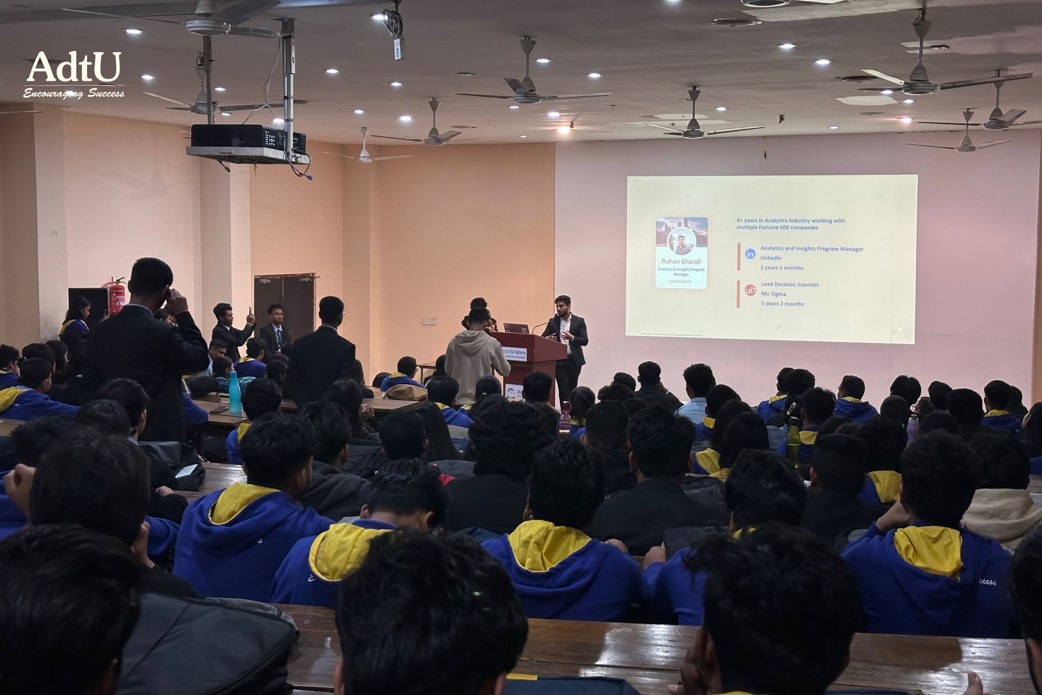 AdtU Hosts 'Exclusive Talk on Data Analytics' by R...