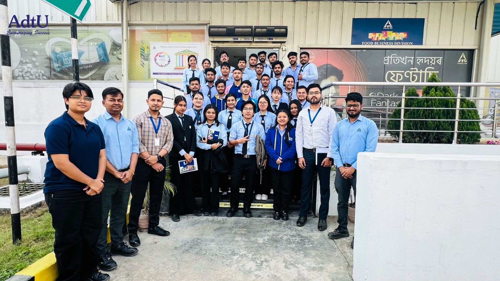 MBA students from AdtU visit ITC Limited for indus...