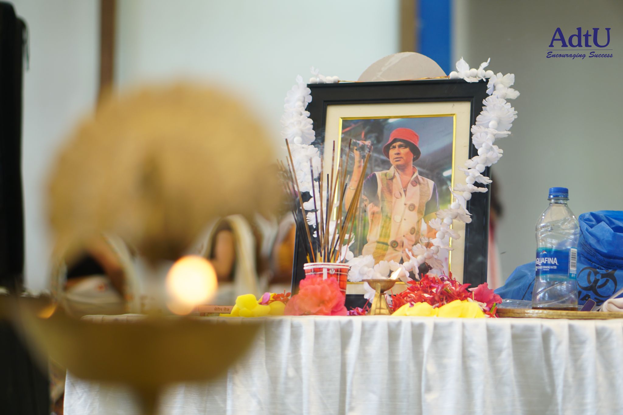 Students pay heartfelt tribute to Zubeen Garg with...