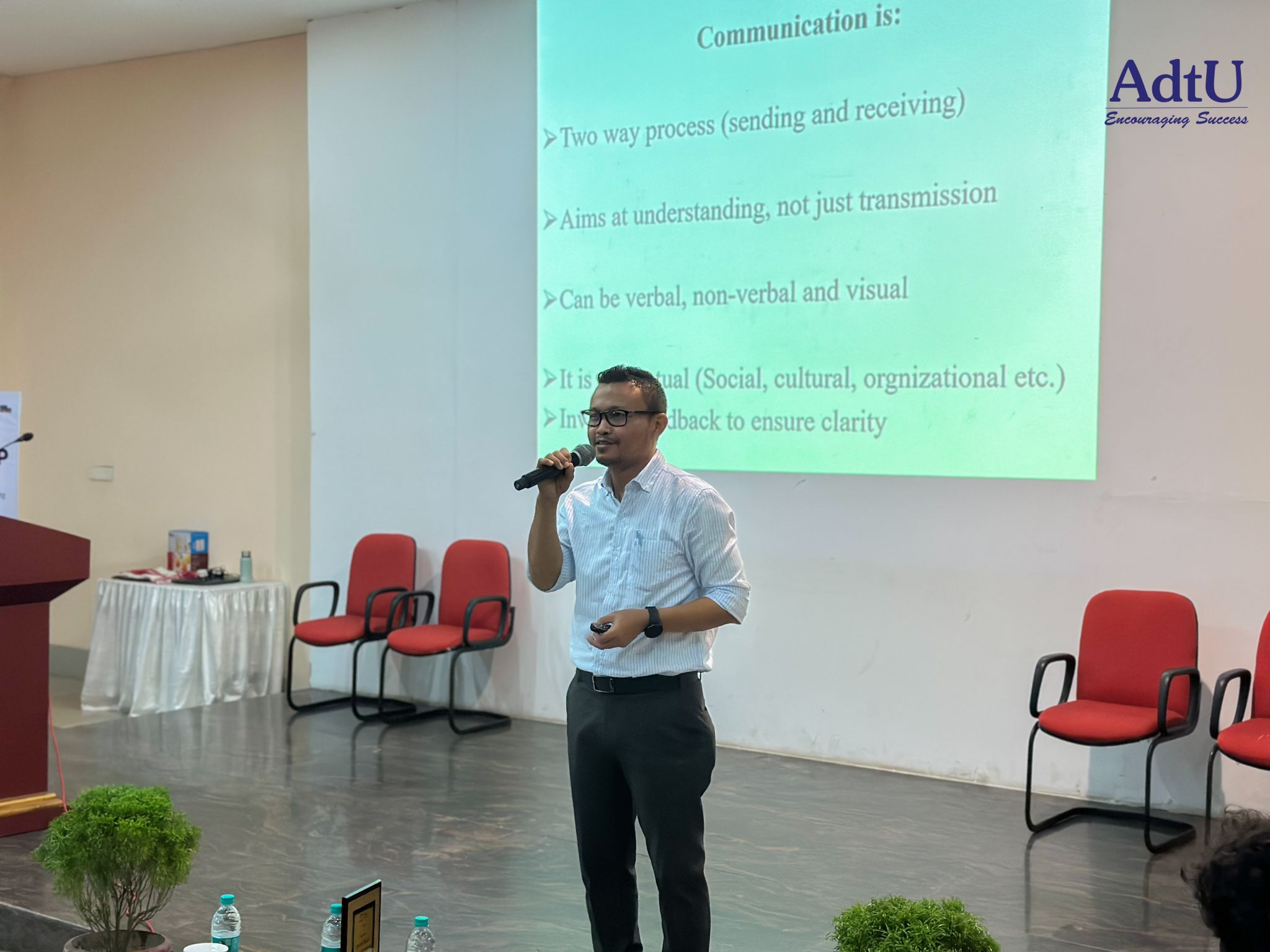 CLPPD Organizes “Threads of Tradition” Worksho...