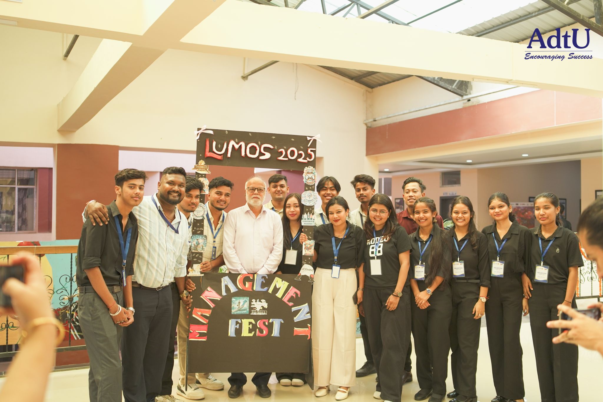 Day 2 of Lumos 2025 shines with intellect and inno...
