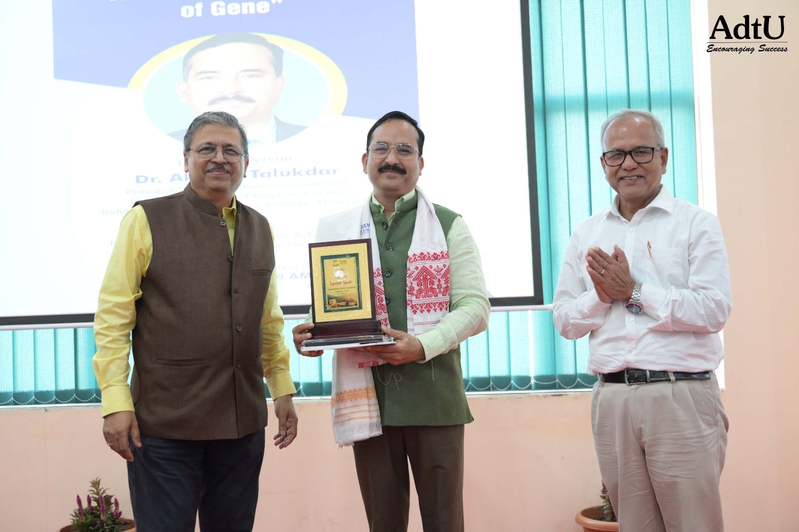 Expert Lecture Explores the Changing Concept of Ge...