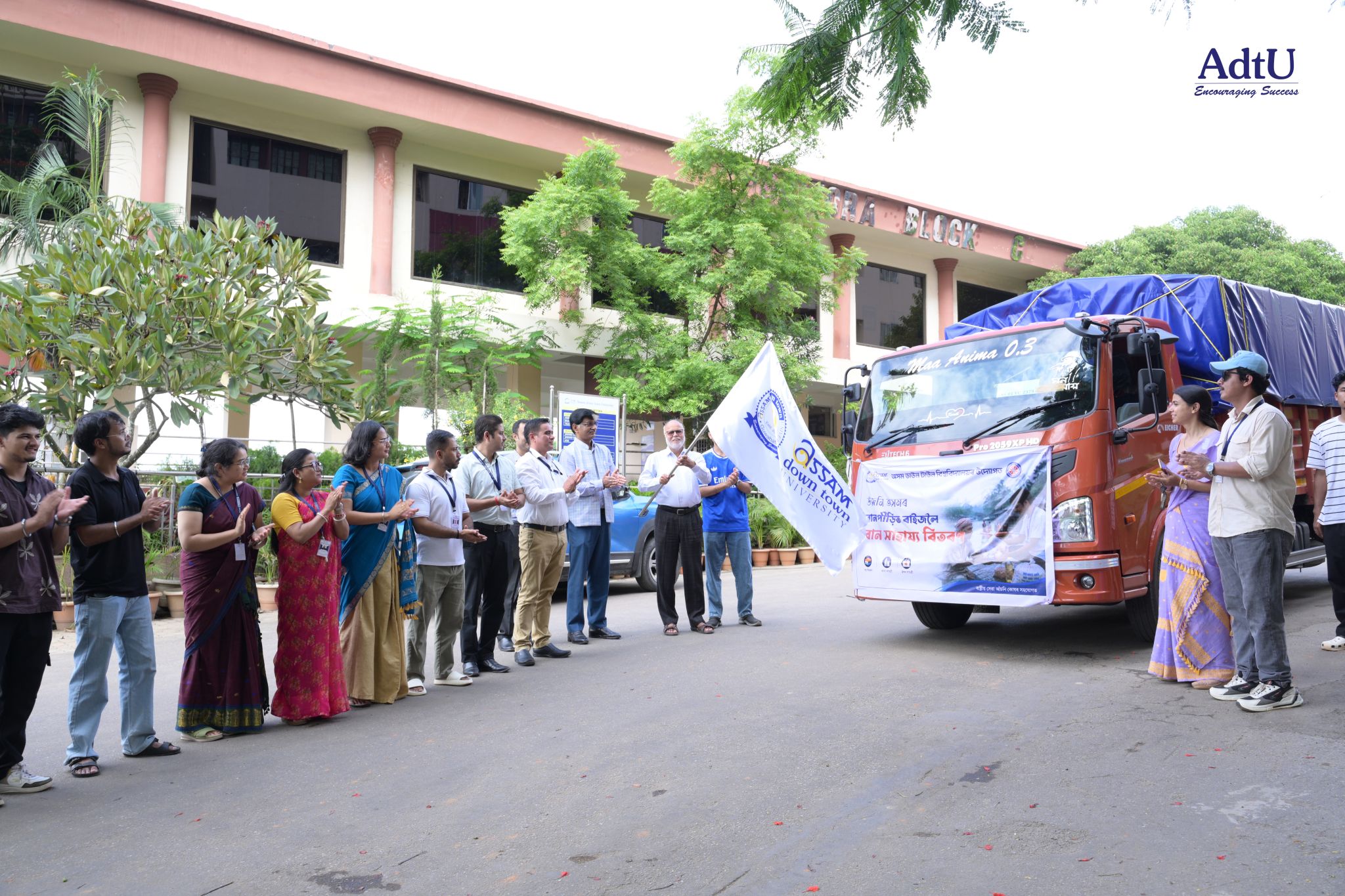 Relief Team and NSS Volunteers Depart for Upper As...