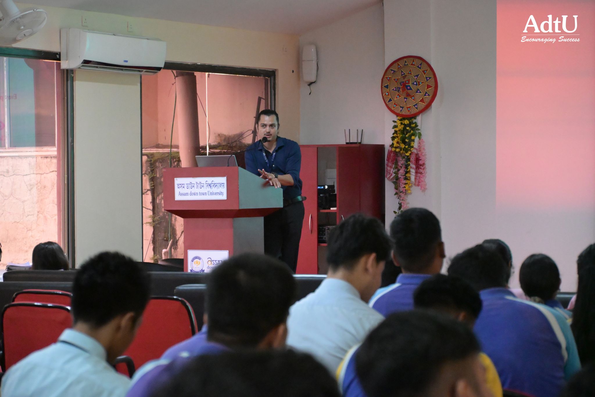 Guest Lecture on Email and Professional Communicat...