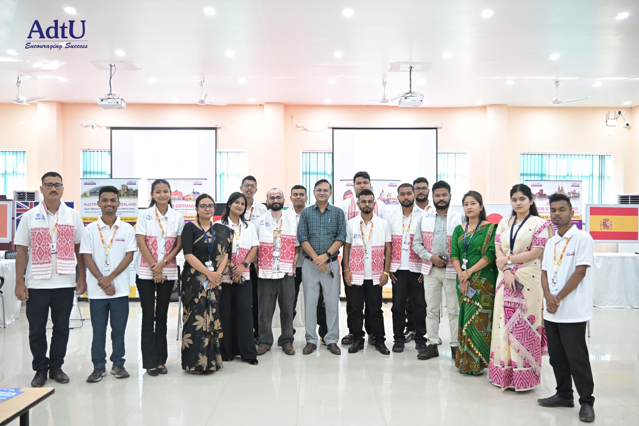 Study Abroad Fair 3.0 Connects Students with Globa...